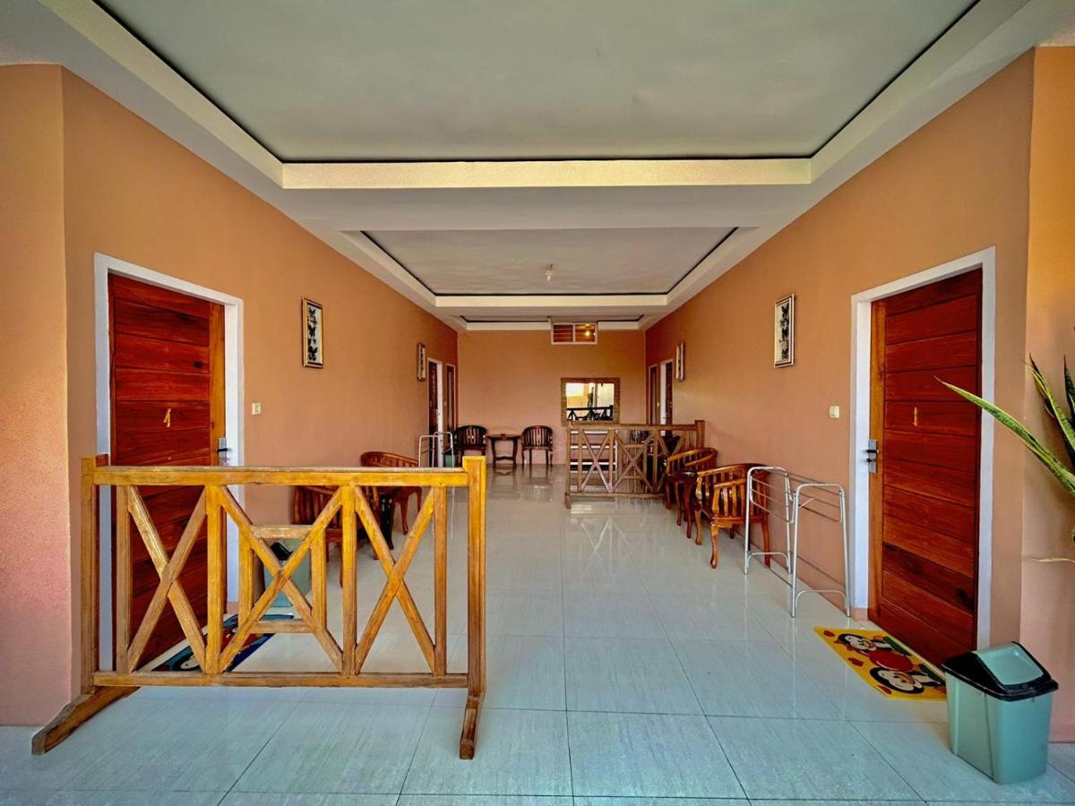Salsabila Homestay กีลีตราวางัน ภายนอก รูปภาพ